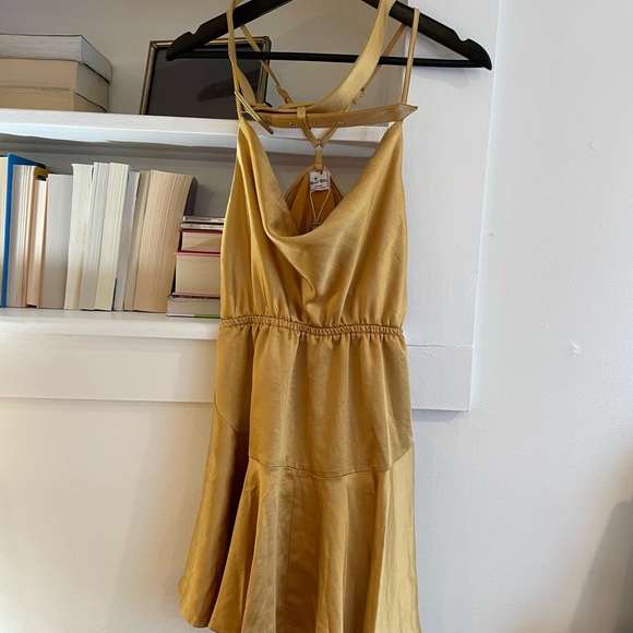 NWT Hello Molly belted satin mini dress women’s size small - Picture 7 of 11